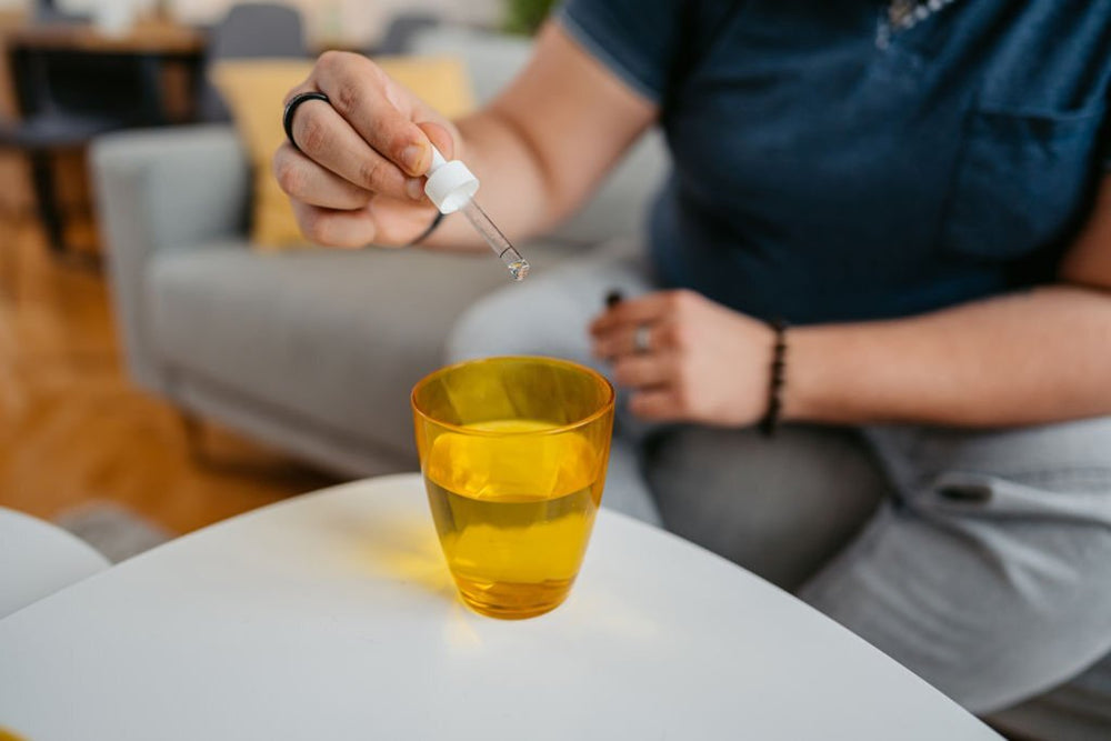 Can You Mix CBD Oil with Water? (Guide) Pure Spectrum CBD